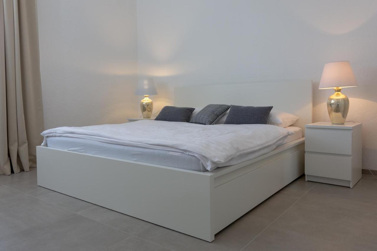 The View Split. Highlight With Roof-Top-Terrace And Pool Kastela Bagian luar foto