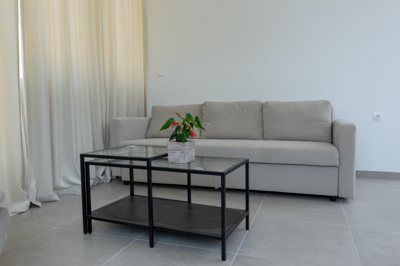 The View Split. Highlight With Roof-Top-Terrace And Pool Kastela Bagian luar foto