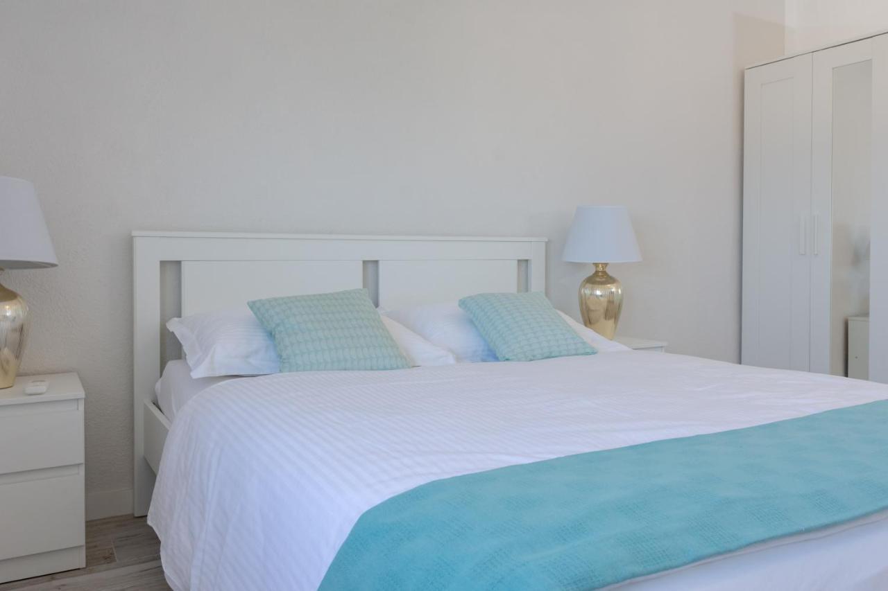 The View Split. Highlight With Roof-Top-Terrace And Pool Kastela Bagian luar foto